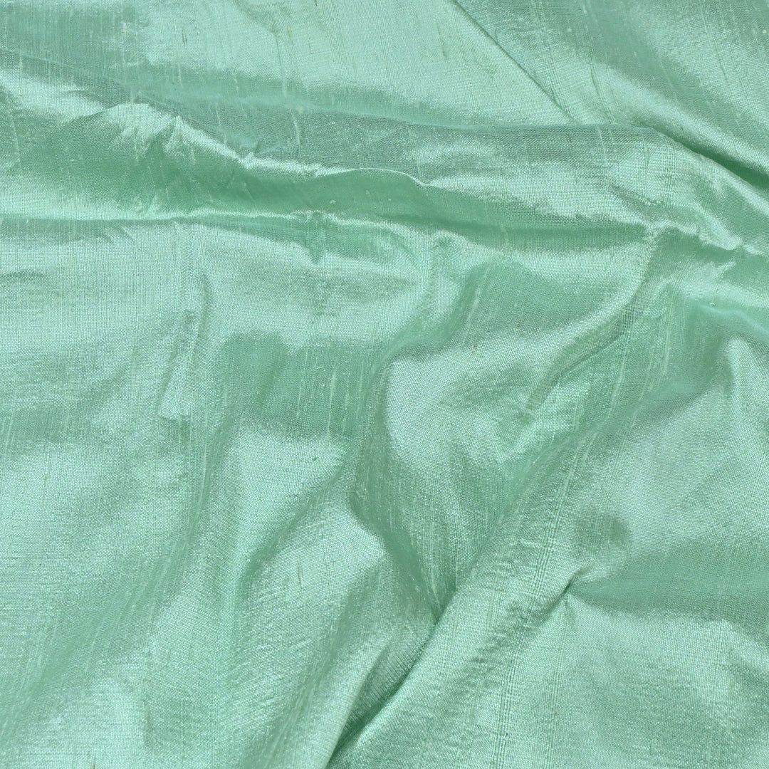 Summer Green Colour 100gm Pure Raw Silk Fabrics