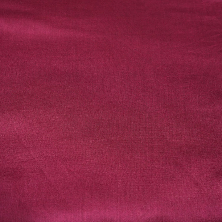 Maroon Colour 70gm Silk Chandei Fabrics