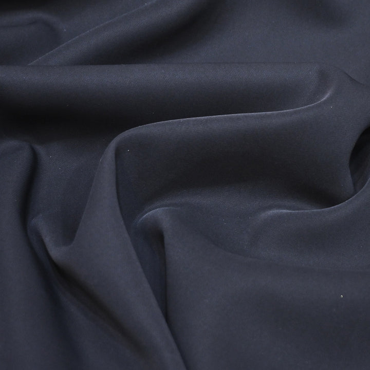 Black Color Imported Japanese Suiting Fabric – Designer Suiting for Men AT0075-9