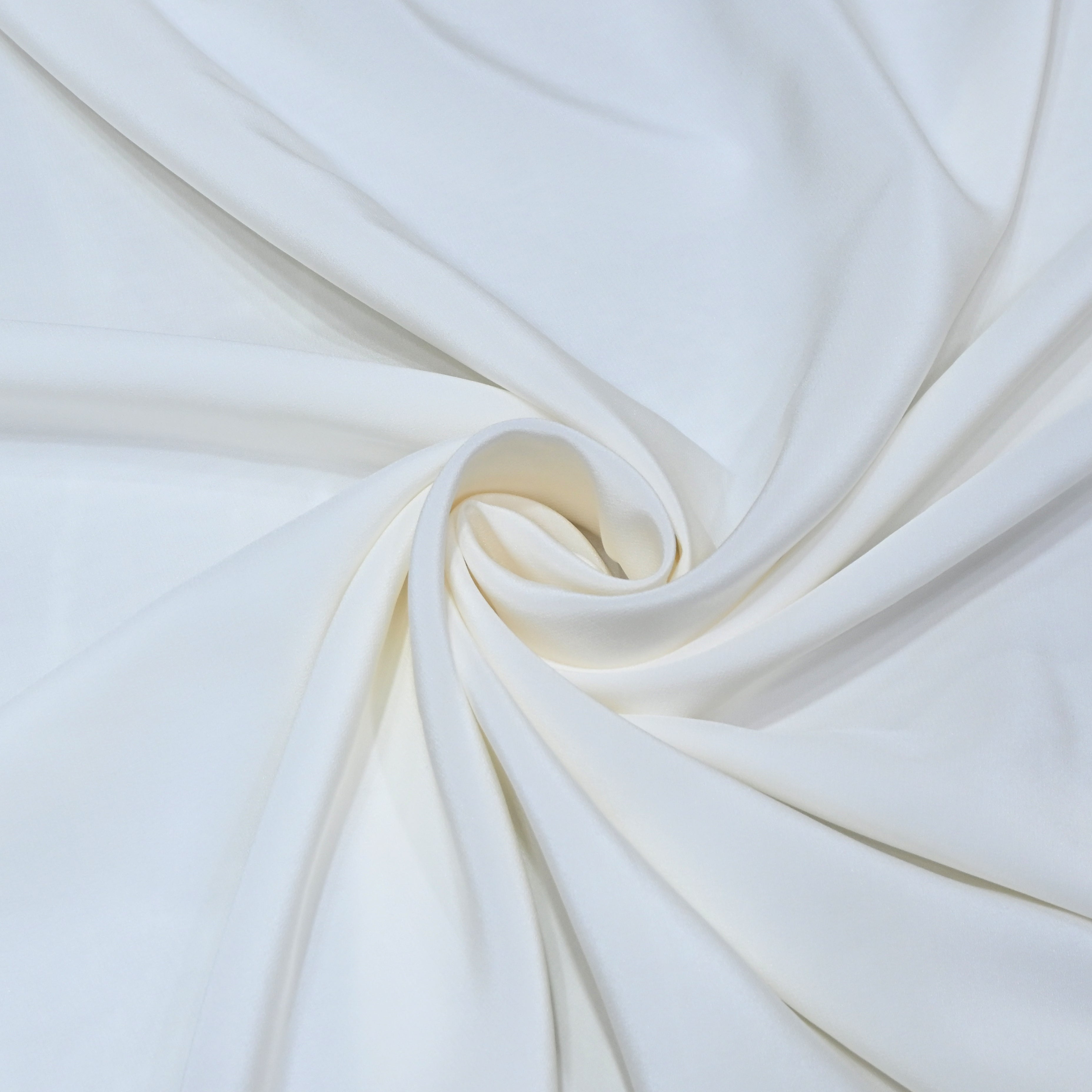 Pure Dyeable Crepe Silk Fabric 60gm 44