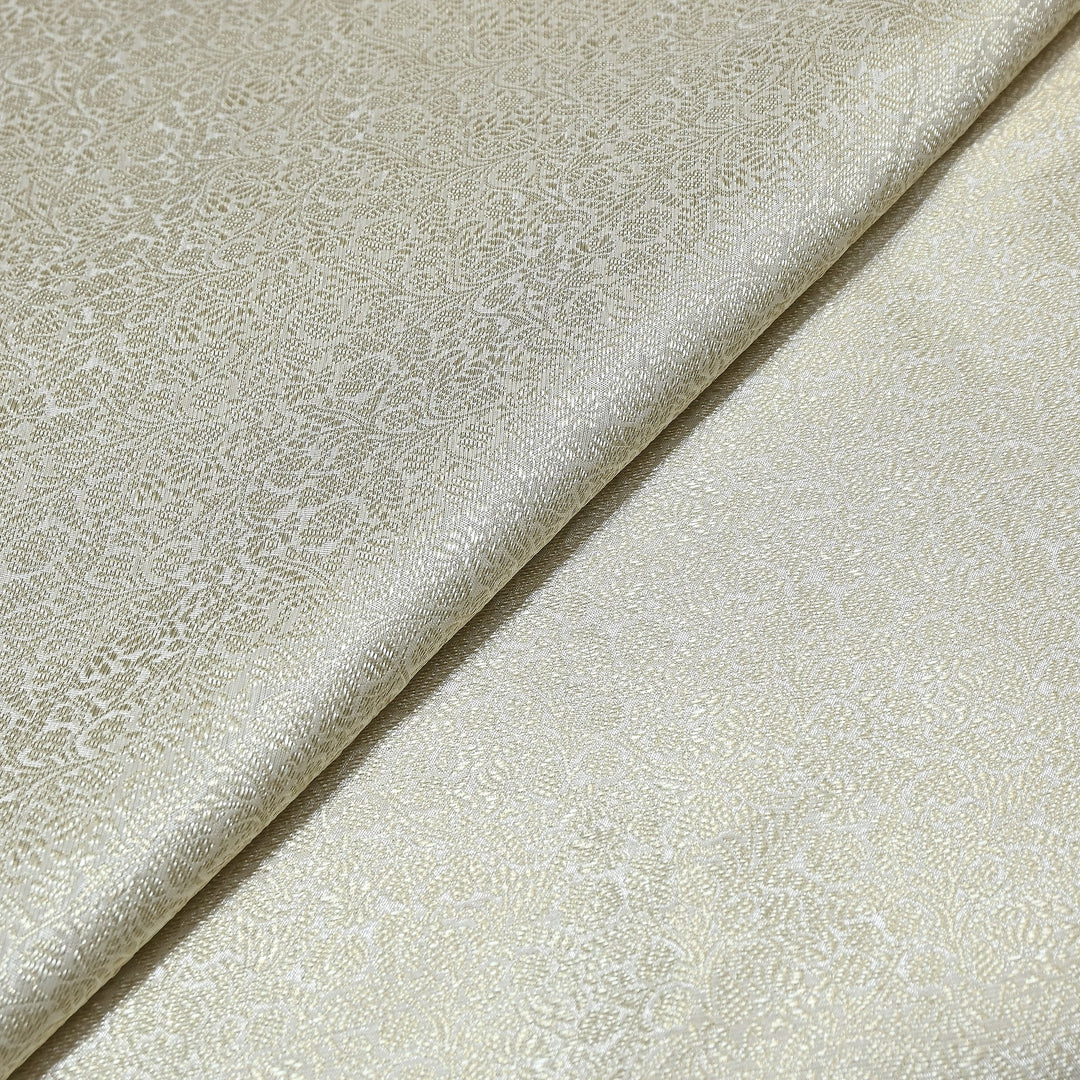 Tanchoi Silk Zari Jacquard Fabric - AL3819-1