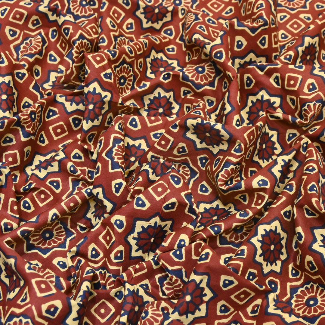 Premium Cotton Printed Fabric – Soft Breathable Designer Cotton Fabric - 000350-R2