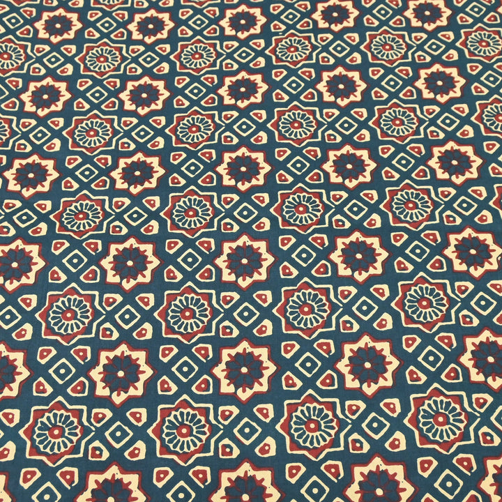 Premium Cotton Printed Fabric – Soft Breathable Designer Cotton Fabric - 000350-R5