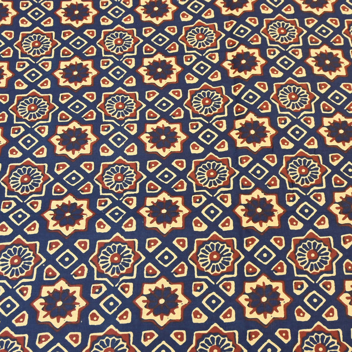 Premium Cotton Printed Fabric – Soft Breathable Designer Cotton Fabric - 000350-R15