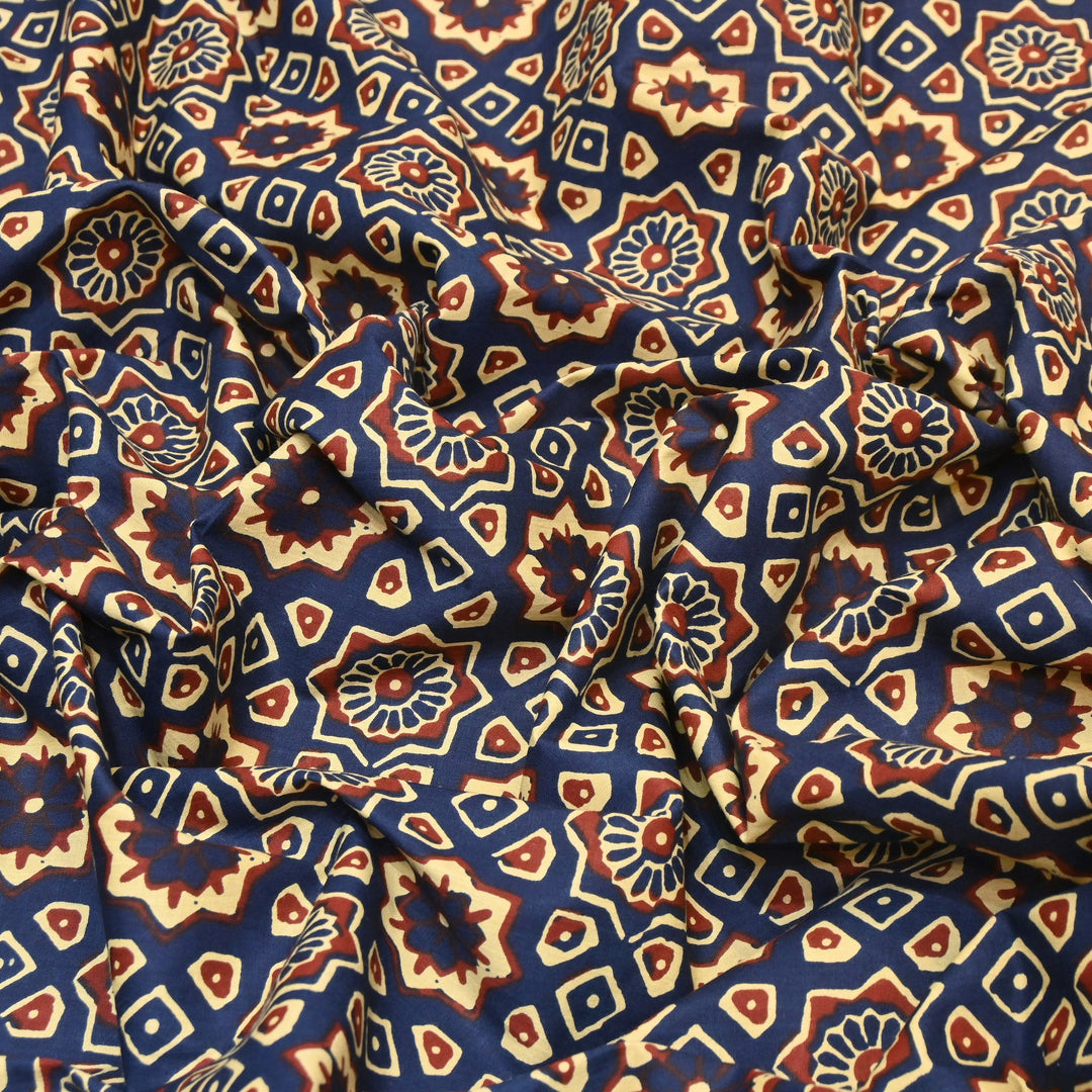 Premium Cotton Printed Fabric – Soft Breathable Designer Cotton Fabric - 000350-R15