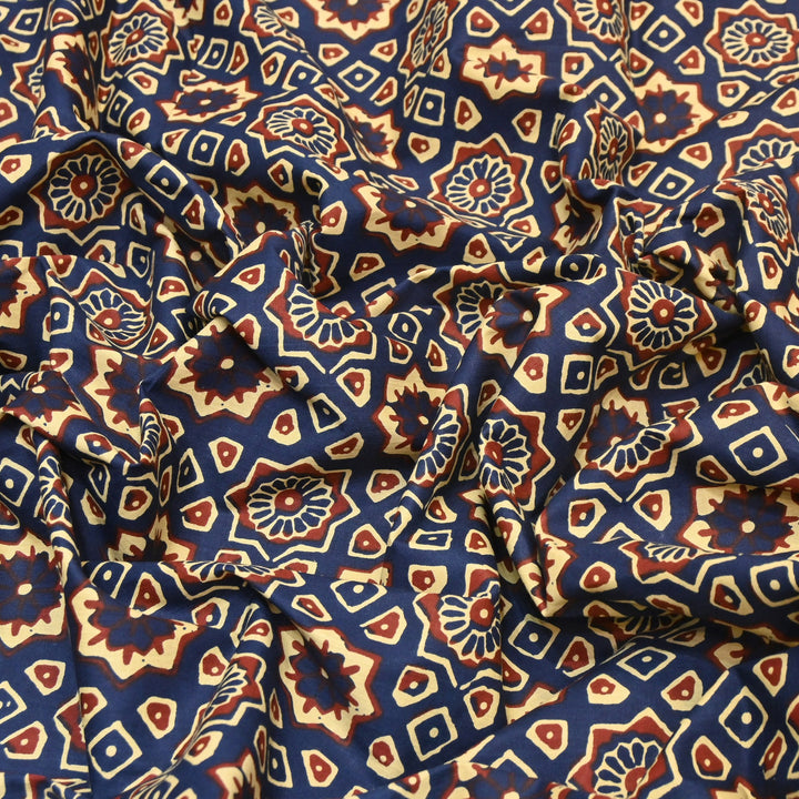 Premium Cotton Printed Fabric – Soft Breathable Designer Cotton Fabric - 000350-R15