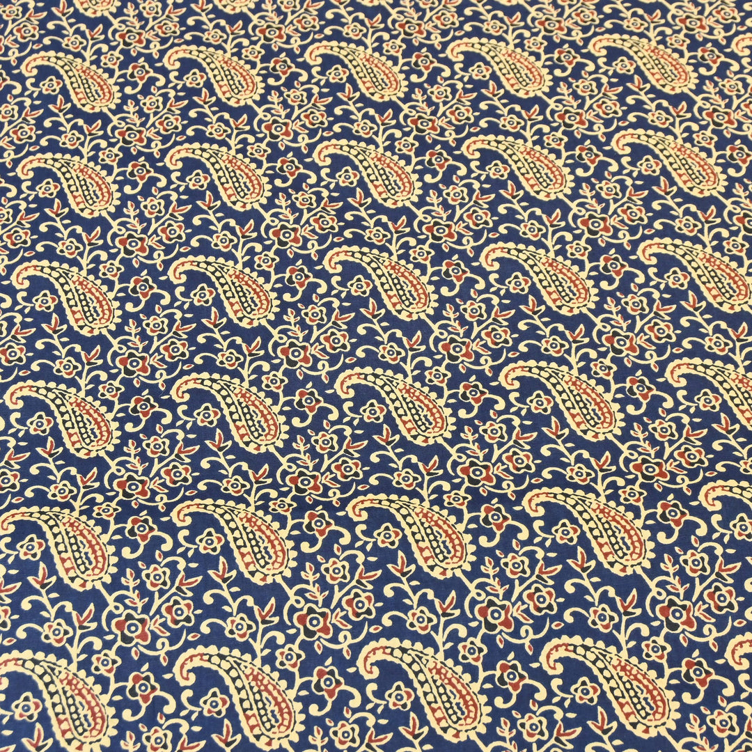 Premium Cotton Printed Fabric – Soft Breathable Designer Cotton Fabric - 000350-R16