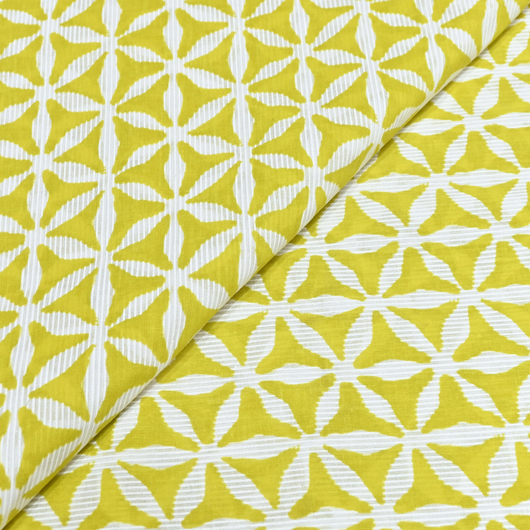 Cotton Print Fabric – Soft Breathable Designer Cotton Fabric S17567-2