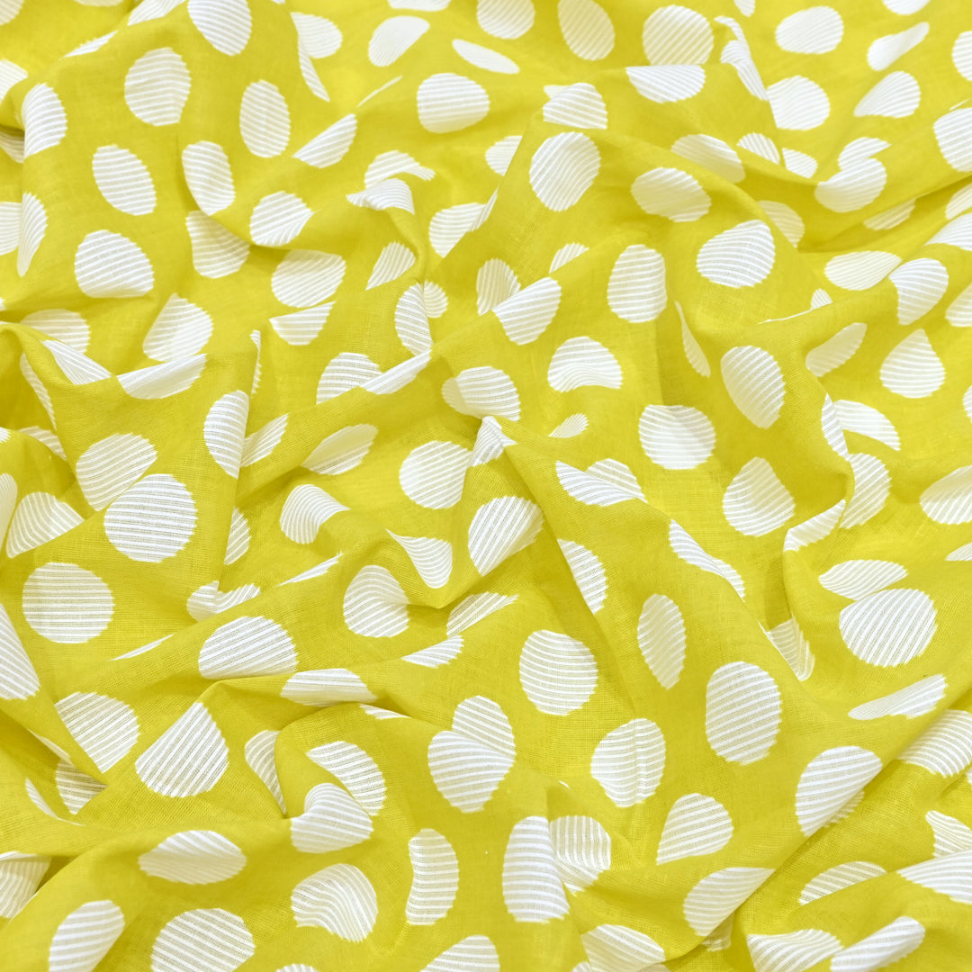 Cotton Print Fabric – Soft Breathable Designer Cotton Fabric S17567-1