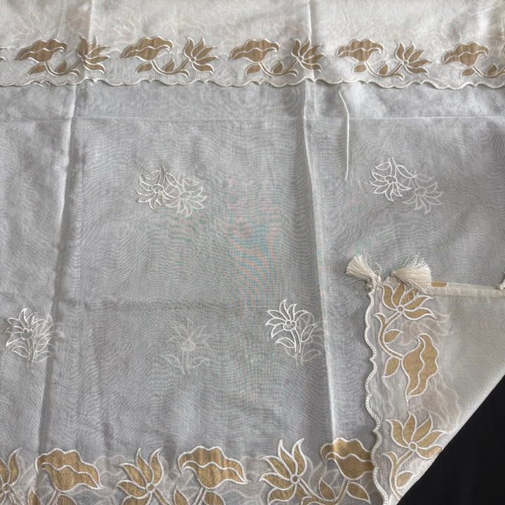 Premium Mul Chanderi Thread Work Unstitched Suit Set with Tissue Patch Dupatta| LF1502-01
