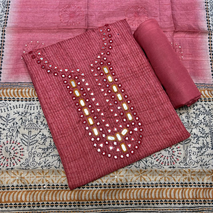 Elevate your ethnic wardrobe with this elegant Tigi Silk - RE0402 -B